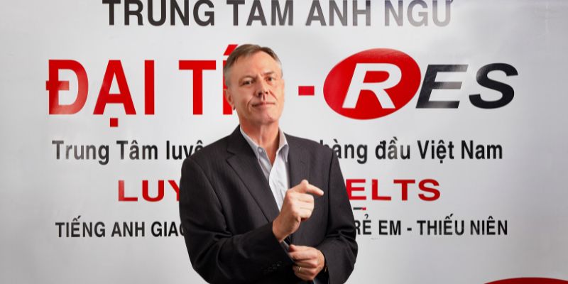 Review trung tâm Anh ngữ RES