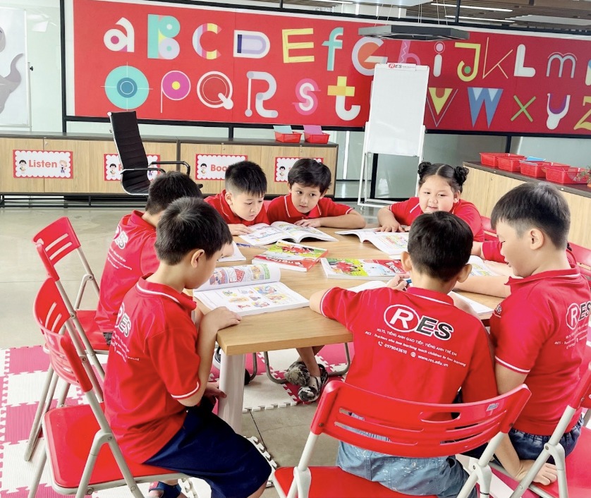 Phản hồi tích cực về Anh ngữ RES